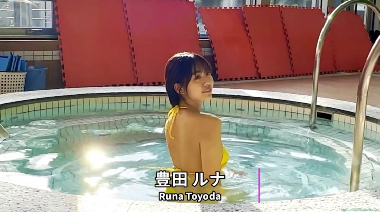 Luna Toyoda josi004
