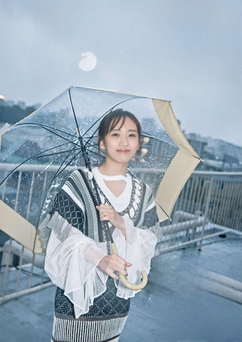 Yuna Sekine Moon is out of sight, rainy day006