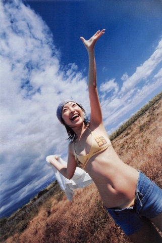 Ono Mayumi photo diary of windy island003
