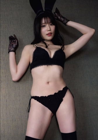 Yuka Kohinata How about a little H bunny today008