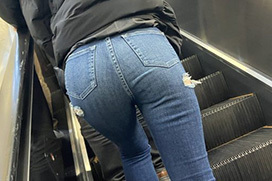 お肉でパツンパツンなデニム尻のエ□画像 part15